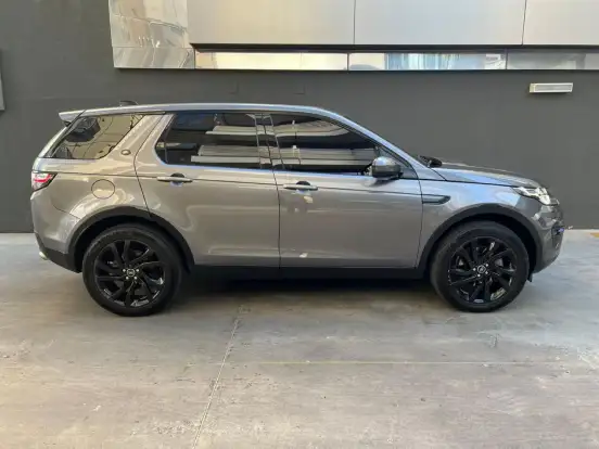 LAND ROVER-DISCOVERY SPORT-2017