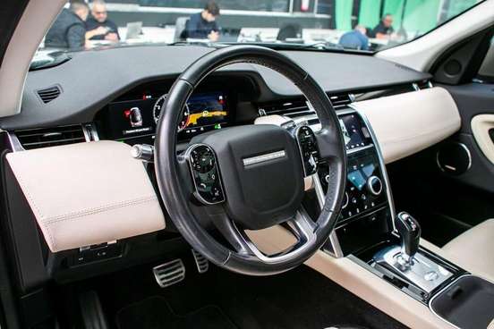 LAND ROVER-DISCOVERY SPORT-2020