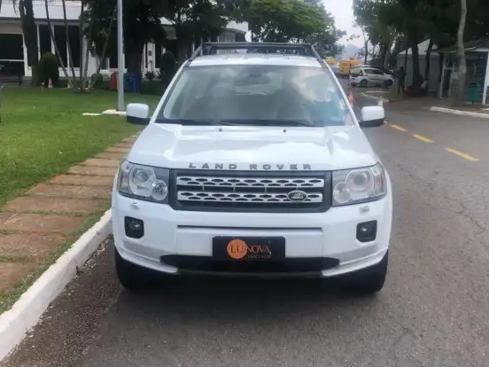 LAND ROVER-FREELANDER-3.2 SE 6 CILINDROS 24V GASOLINA 4P AUTOMÁTICO LAND ROVER-FREELANDER-2010