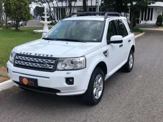 LAND ROVER-FREELANDER-3.2 SE 6 CILINDROS 24V GASOLINA 4P AUTOMÁTICO LAND ROVER-FREELANDER-2010