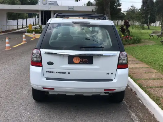 LAND ROVER-FREELANDER-3.2 SE 6 CILINDROS 24V GASOLINA 4P AUTOMÁTICO LAND ROVER-FREELANDER-2010