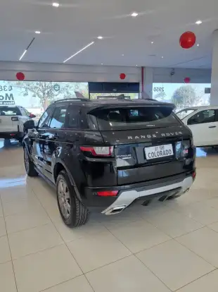 LAND ROVER-RANGE ROVER EVOQUE-2.0 SE DYNAMIC 4WD 16V GASOLINA 4P AUTOMÁTICO LAND ROVER-RANGE ROVER EVOQUE-2017