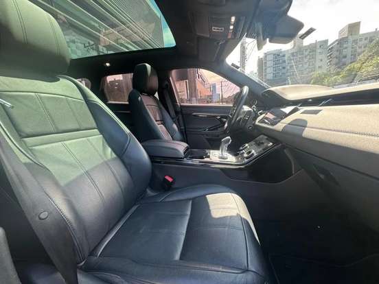 LAND ROVER-RANGE ROVER EVOQUE-2.0 P250 FLEX R-DYNAMIC SE AWD AUTOMÁTICO LAND ROVER-RANGE ROVER EVOQUE-2020