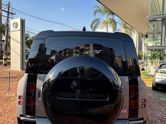 LAND ROVER-DEFENDER-3.0 D300 TURBO DIESEL MHEV 110 X-DYNAMIC HSE AWD AUTOMÁTICO LAND ROVER-DEFENDER-2023