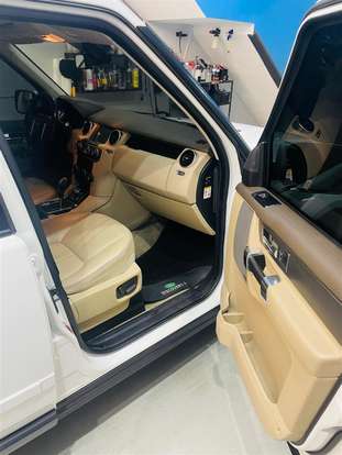 LAND ROVER-DISCOVERY 4-2011