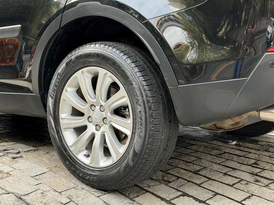LAND ROVER-DISCOVERY SPORT-2.0 16V SI4 TURBO FLEX SE 4P AUTOMÁTICO LAND ROVER-DISCOVERY SPORT-2019