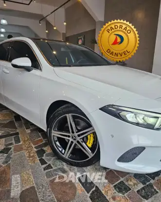 MERCEDES-BENZ-A 200-2021
