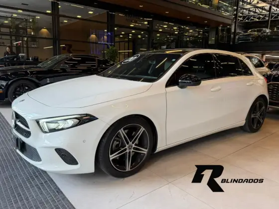 MERCEDES-BENZ A 250 2.0 CGI GASOLINA VISION 7G-DCT MERCEDES-BENZ A 250 2.0 CGI GASOLINA VISION 7G-DCT