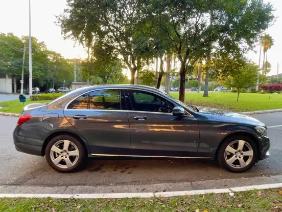 MERCEDES-BENZ-C 180-1.6 CGI AVANTGARDE 16V TURBO GASOLINA 4P AUTOMÁTICO MERCEDES-BENZ-C 180-2015