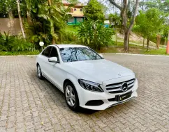 MERCEDES-BENZ C 180 1.6 CGI FLEX AVANTGARDE 9G-TRONIC MERCEDES-BENZ C 180 1.6 CGI FLEX AVANTGARDE 9G-TRONIC