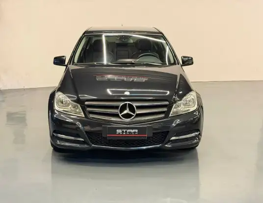MERCEDES-BENZ-C 180-1.8 CGI CLASSIC 16V TURBO GASOLINA 4P AUTOMÁTICO MERCEDES-BENZ-C 180-2011