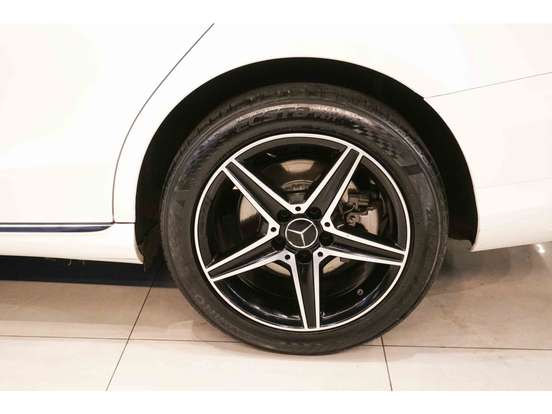 MERCEDES-BENZ-C 180-1.6 CGI FLEX AVANTGARDE 9G-TRONIC MERCEDES-BENZ-C 180-2018