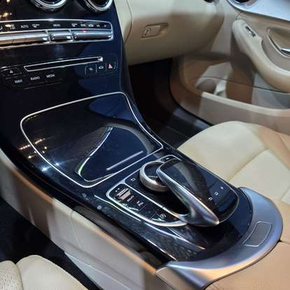 MERCEDES-BENZ-C 200-2015