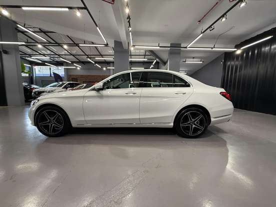 MERCEDES-BENZ-C 200-2.0 CGI AVANTGARDE 16V GASOLINA 4P AUTOMÁTICO MERCEDES-BENZ-C 200-2015