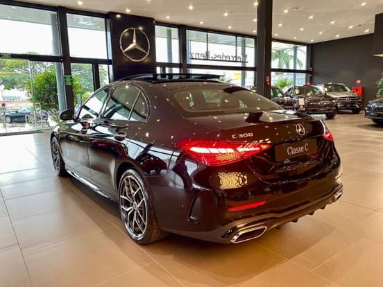 MERCEDES-BENZ-C 300-2025