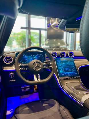 MERCEDES-BENZ-C 300-2025