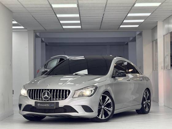 MERCEDES-BENZ CLA 200 1.6 FIRST EDITION TURBO GASOLINA 4P AUTOMATIZADO