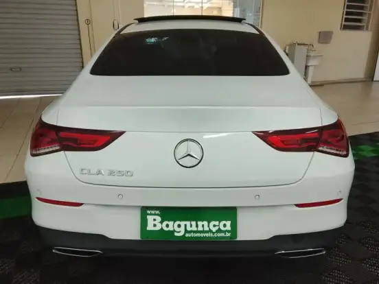 MERCEDES-BENZ-CLA 250-2.0 CGI GASOLINA 7G-DCT MERCEDES-BENZ-CLA 250-2022