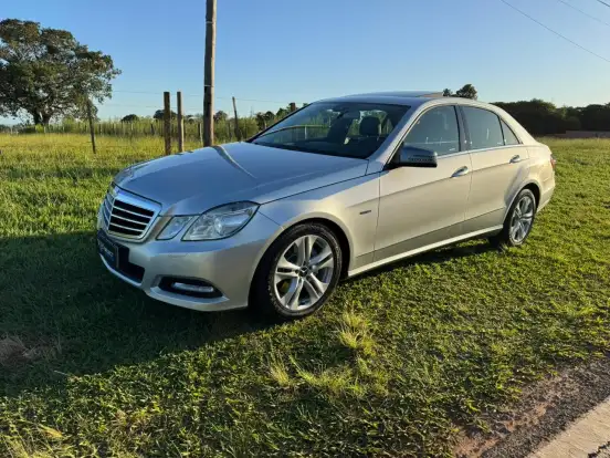 MERCEDES-BENZ-E 250-1.8 CGI AVANTGARDE 16V GASOLINA 4P AUTOMÁTICO MERCEDES-BENZ-E 250-2011