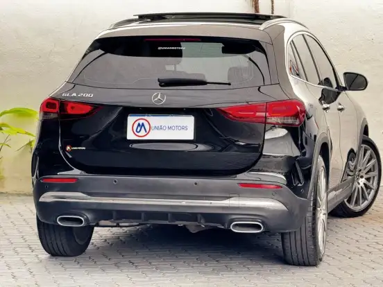 MERCEDES-BENZ-GLA 200-2022