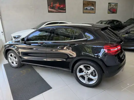 MERCEDES-BENZ-GLA 200-1.6 CGI FLEX ADVANCE 7G-DCT MERCEDES-BENZ-GLA 200-2018
