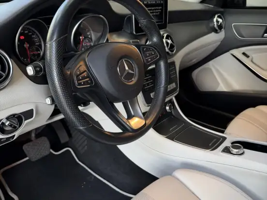 MERCEDES-BENZ-GLA 200-1.6 CGI FLEX ADVANCE 7G-DCT MERCEDES-BENZ-GLA 200-2018