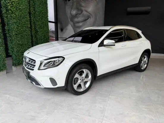 MERCEDES-BENZ-GLA 200-1.6 CGI FLEX ADVANCE 7G-DCT MERCEDES-BENZ-GLA 200-2019