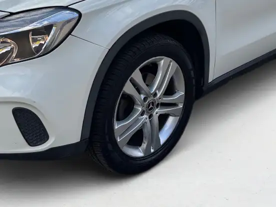 MERCEDES-BENZ-GLA 200-1.6 CGI FLEX STYLE 7G-DCT MERCEDES-BENZ-GLA 200-2018