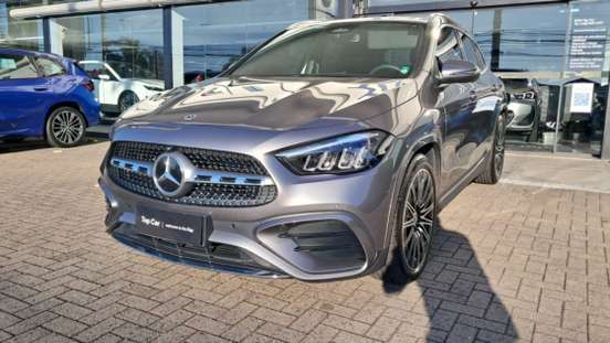 MERCEDES-BENZ-GLA 200-2024