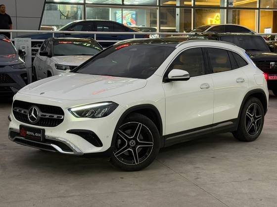 MERCEDES-BENZ GLA 200 1.3 MHEV PROGRESSIVE 7G-DCT
