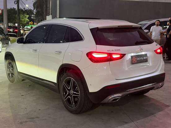MERCEDES-BENZ-GLA 200-1.3 MHEV PROGRESSIVE 7G-DCT MERCEDES-BENZ-GLA 200-2025