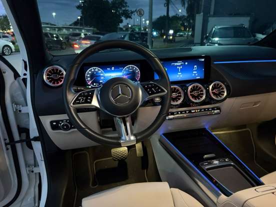 MERCEDES-BENZ-GLA 200-1.3 MHEV PROGRESSIVE 7G-DCT MERCEDES-BENZ-GLA 200-2025