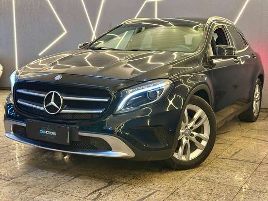 MERCEDES-BENZ-GLA 200-1.6 CGI ADVANCE 16V TURBO FLEX 4P AUTOMÁTICO MERCEDES-BENZ-GLA 200-2014
