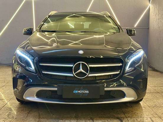 MERCEDES-BENZ-GLA 200-1.6 CGI ADVANCE 16V TURBO FLEX 4P AUTOMÁTICO MERCEDES-BENZ-GLA 200-2014