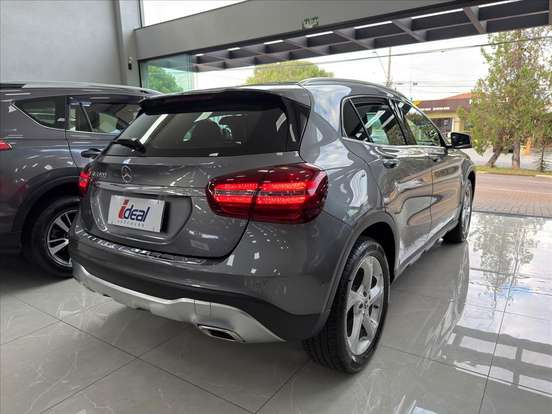 MERCEDES-BENZ-GLA 200-1.6 CGI FLEX ADVANCE 7G-DCT MERCEDES-BENZ-GLA 200-2017