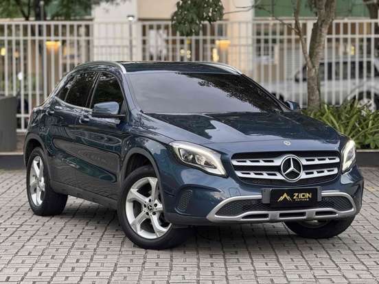 MERCEDES-BENZ-GLA 200-2019
