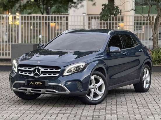 MERCEDES-BENZ-GLA 200-2019