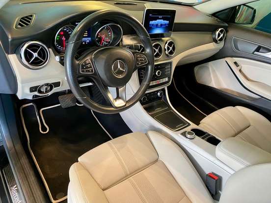 MERCEDES-BENZ-GLA 200-1.6 CGI FLEX ADVANCE 7G-DCT MERCEDES-BENZ-GLA 200-2019