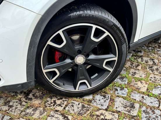 MERCEDES-BENZ-GLA 200-1.6 CGI FLEX ADVANCE 7G-DCT MERCEDES-BENZ-GLA 200-2018