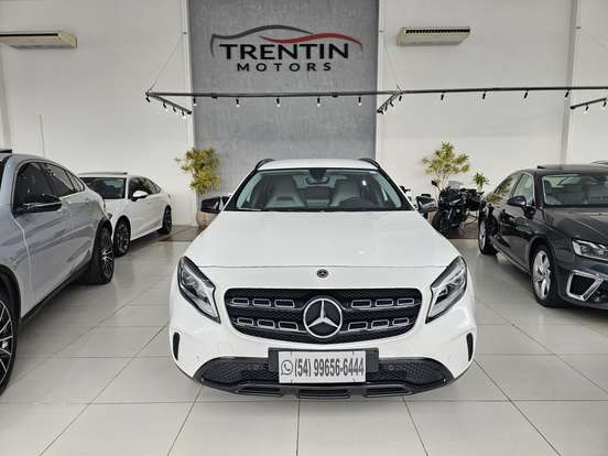 MERCEDES-BENZ-GLA 200-2018