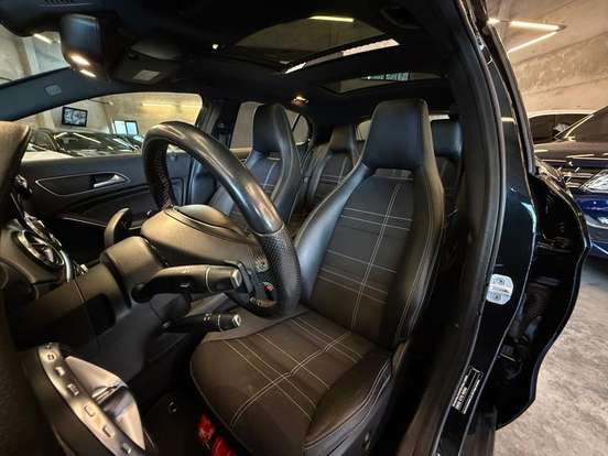 MERCEDES-BENZ-GLA 200-1.6 CGI VISION 16V TURBO GASOLINA 4P AUTOMÁTICO MERCEDES-BENZ-GLA 200-2015