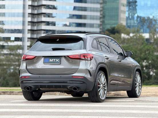 MERCEDES-BENZ-GLA 35 AMG-2.0 CGI GASOLINA 4MATIC SPEEDSHIFT MERCEDES-BENZ-GLA 35 AMG-2022