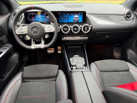 MERCEDES-BENZ-GLA 35 AMG-2.0 CGI GASOLINA 4MATIC SPEEDSHIFT MERCEDES-BENZ-GLA 35 AMG-2022