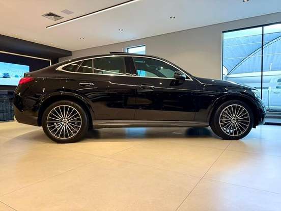 MERCEDES-BENZ-GLC 300-2.0 MHEV AMG LINE COUPÉ 4MATIC 9G-TRONIC MERCEDES-BENZ-GLC 300-2024