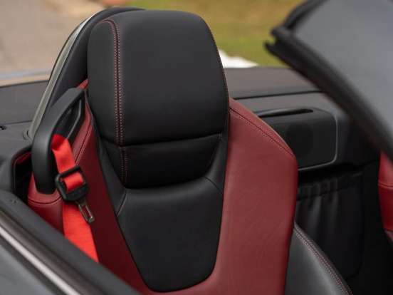 MERCEDES-BENZ-SLC 43 AMG-2016