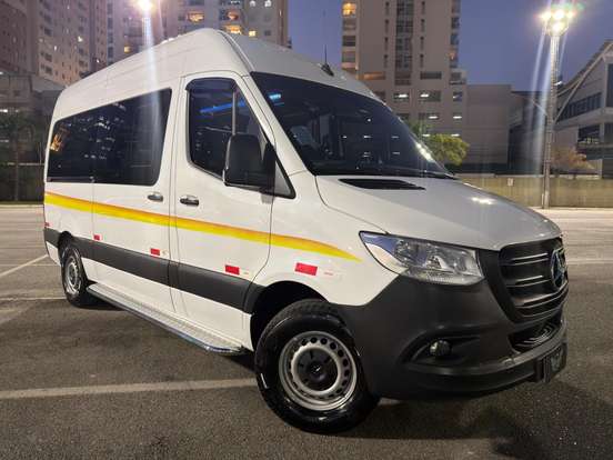 MERCEDES-BENZ-SPRINTER-2022