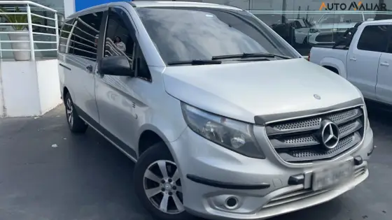MERCEDES-BENZ VITO 2.0 CGI FLEX TOURER 119 LUXO 8L MANUAL