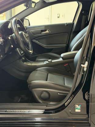MERCEDES-BENZ-A 200-2016