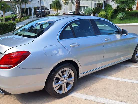 MERCEDES-BENZ-C 200-2.0 CGI AVANTGARDE 16V GASOLINA 4P AUTOMÁTICO MERCEDES-BENZ-C 200-2015