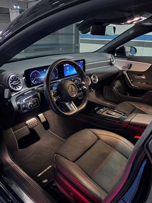 MERCEDES-BENZ-CLA 200-2024